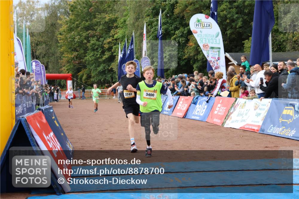 14.09.2025 - Airport Race Strokosch-Dieckow http://msf.ph/oto/8878700 14.09.2025 10:06:31 Ziel 3012, 3030, 3400, 3742 meine-sportfotos.de