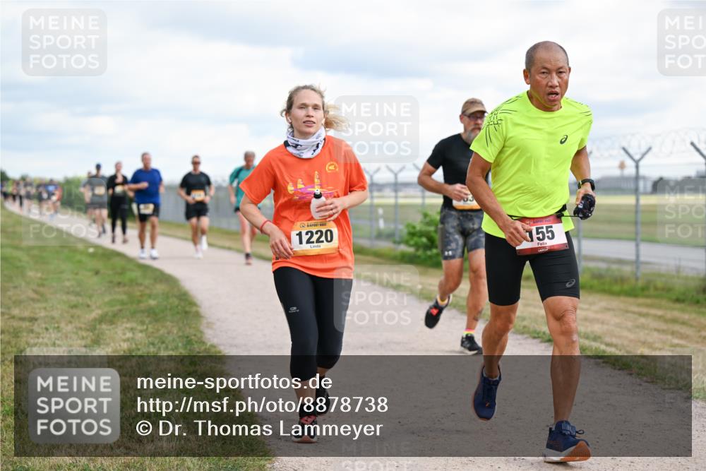 14.09.2025 - Airport Race Dr. Thomas Lammeyer http://msf.ph/oto/8878738 14.09.2025 12:26:49 Laufen 1220, 155 meine-sportfotos.de