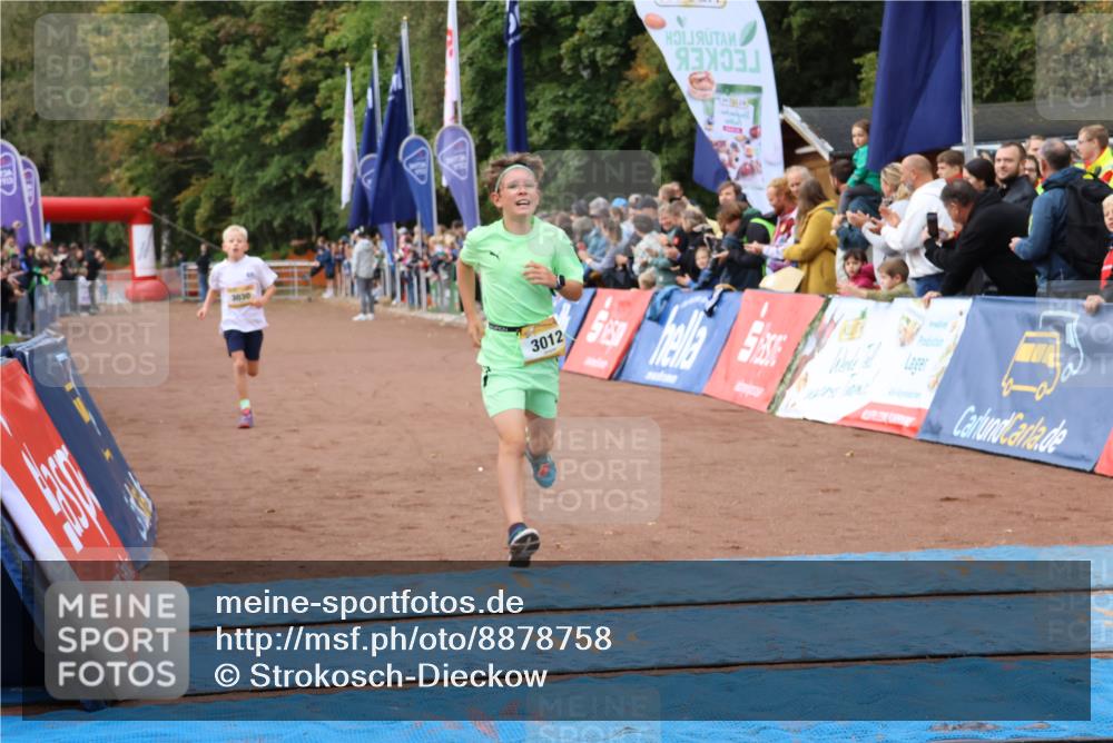 14.09.2025 - Airport Race Strokosch-Dieckow http://msf.ph/oto/8878758 14.09.2025 10:06:36 Ziel 3012, 3030, 3400, 3742 meine-sportfotos.de