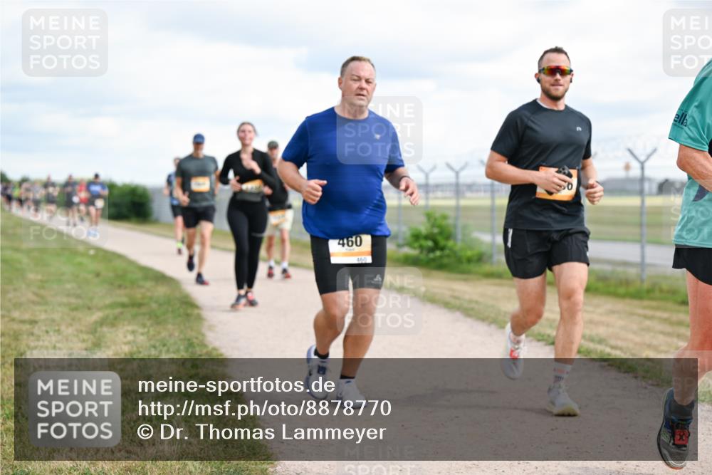 14.09.2025 - Airport Race Dr. Thomas Lammeyer http://msf.ph/oto/8878770 14.09.2025 12:26:55 Laufen 460, 460 meine-sportfotos.de