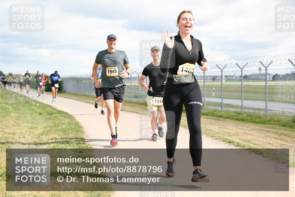 14.09.2025 - Airport Race Dr. Thomas Lammeyer http://msf.ph/oto/8878796 14.09.2025 12:26:58 Laufen 1945, 1310, 1480 meine-sportfotos.de