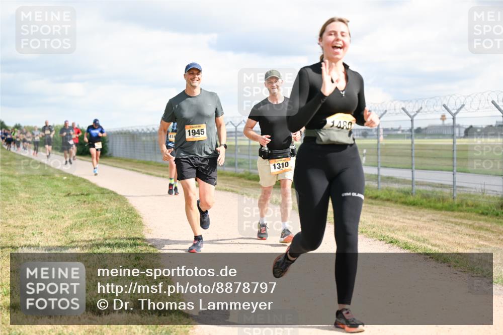14.09.2025 - Airport Race Dr. Thomas Lammeyer http://msf.ph/oto/8878797 14.09.2025 12:26:58 Laufen 416, 1945, 1310, 1480 meine-sportfotos.de