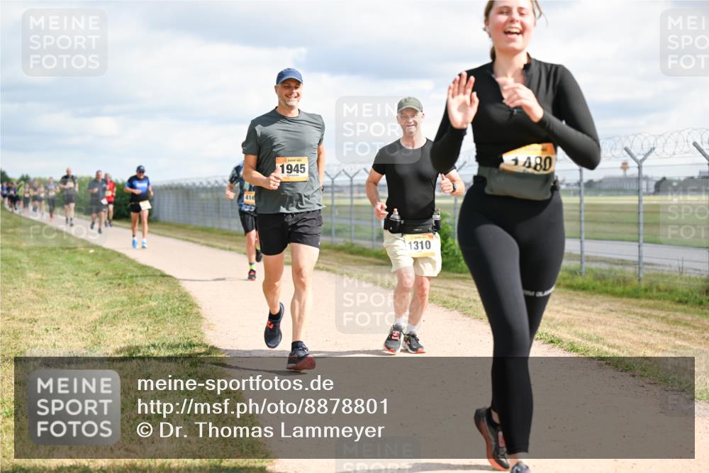14.09.2025 - Airport Race Dr. Thomas Lammeyer http://msf.ph/oto/8878801 14.09.2025 12:26:58 Laufen 416, 1945, 1310, 1480 meine-sportfotos.de