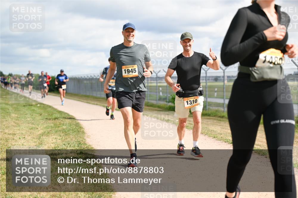 14.09.2025 - Airport Race Dr. Thomas Lammeyer http://msf.ph/oto/8878803 14.09.2025 12:26:59 Laufen 4162, 1945, 1310, 1480 meine-sportfotos.de