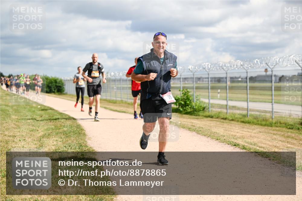 14.09.2025 - Airport Race Dr. Thomas Lammeyer http://msf.ph/oto/8878865 14.09.2025 12:27:09 Laufen  meine-sportfotos.de