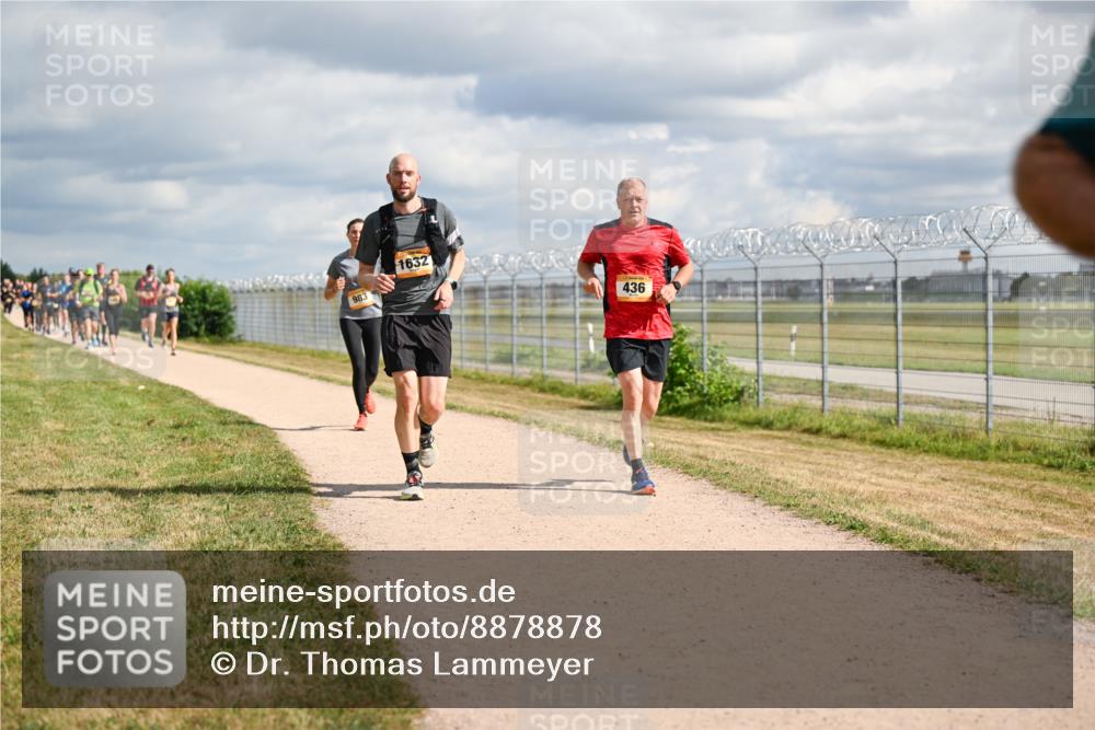14.09.2025 - Airport Race Dr. Thomas Lammeyer http://msf.ph/oto/8878878 14.09.2025 12:27:11 Laufen 983, 1632, 436 meine-sportfotos.de