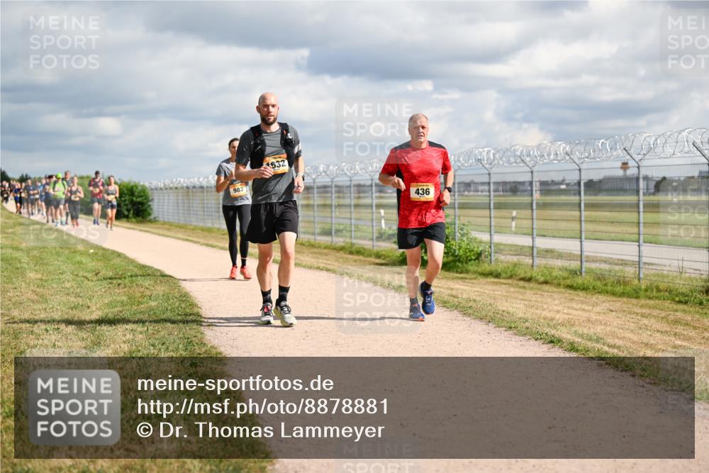 14.09.2025 - Airport Race Dr. Thomas Lammeyer http://msf.ph/oto/8878881 14.09.2025 12:27:11 Laufen 983, 632, 436 meine-sportfotos.de