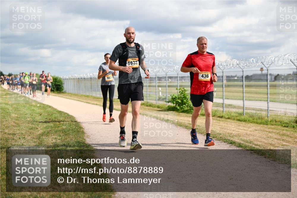 14.09.2025 - Airport Race Dr. Thomas Lammeyer http://msf.ph/oto/8878889 14.09.2025 12:27:12 Laufen 983, 1632, 436 meine-sportfotos.de
