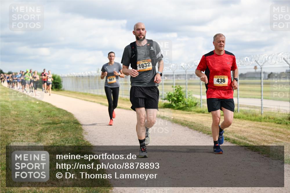 14.09.2025 - Airport Race Dr. Thomas Lammeyer http://msf.ph/oto/8878893 14.09.2025 12:27:13 Laufen 983, 1632, 436 meine-sportfotos.de