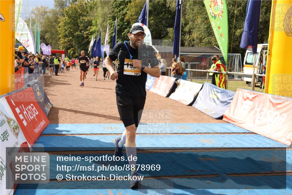 14.09.2025 - Airport Race Strokosch-Dieckow http://msf.ph/oto/8878969 14.09.2025 12:38:42 Ziel 506, 563, 637, 1140, 1268, 1393, 1923, 1936, 2163, 4208, 4228 meine-sportfotos.de