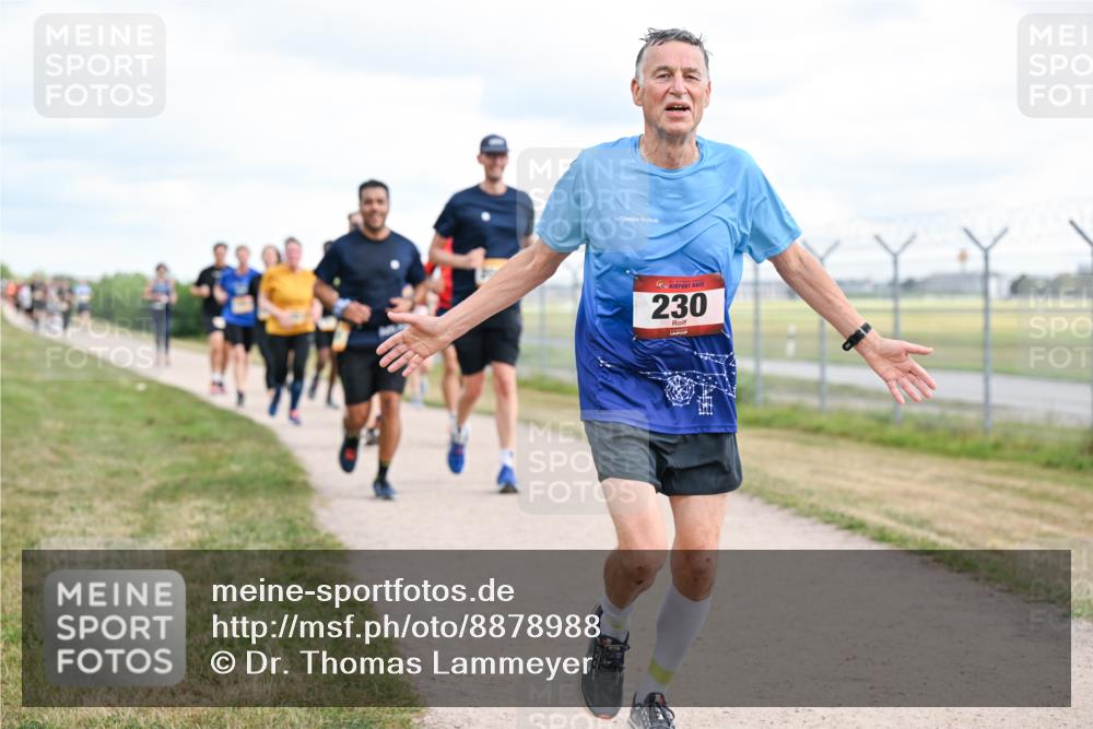14.09.2025 - Airport Race Dr. Thomas Lammeyer http://msf.ph/oto/8878988 14.09.2025 12:27:31 Laufen 230 meine-sportfotos.de