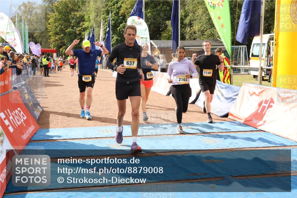 14.09.2025 - Airport Race Strokosch-Dieckow http://msf.ph/oto/8879008 14.09.2025 12:38:47 Ziel 225, 247, 563, 637, 775, 1140, 1268, 2163, 4208 meine-sportfotos.de