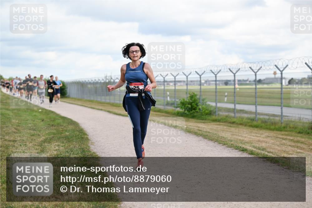 14.09.2025 - Airport Race Dr. Thomas Lammeyer http://msf.ph/oto/8879060 14.09.2025 12:27:41 Laufen 25 meine-sportfotos.de