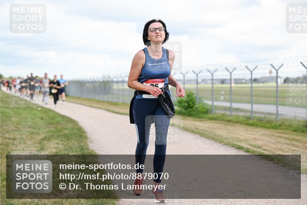 14.09.2025 - Airport Race Dr. Thomas Lammeyer http://msf.ph/oto/8879070 14.09.2025 12:27:42 Laufen  meine-sportfotos.de