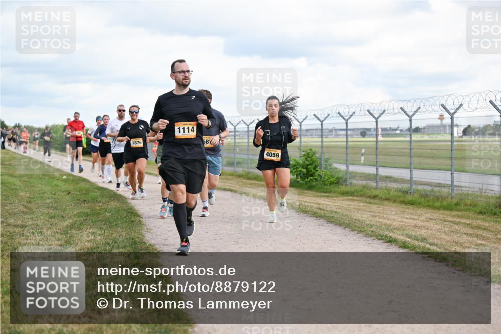 14.09.2025 - Airport Race Dr. Thomas Lammeyer http://msf.ph/oto/8879122 14.09.2025 12:27:54 Laufen 1876, 1114, 58, 4059 meine-sportfotos.de