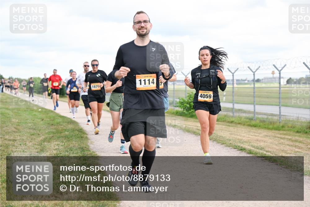 14.09.2025 - Airport Race Dr. Thomas Lammeyer http://msf.ph/oto/8879133 14.09.2025 12:27:55 Laufen 1876, 1114, 4059 meine-sportfotos.de