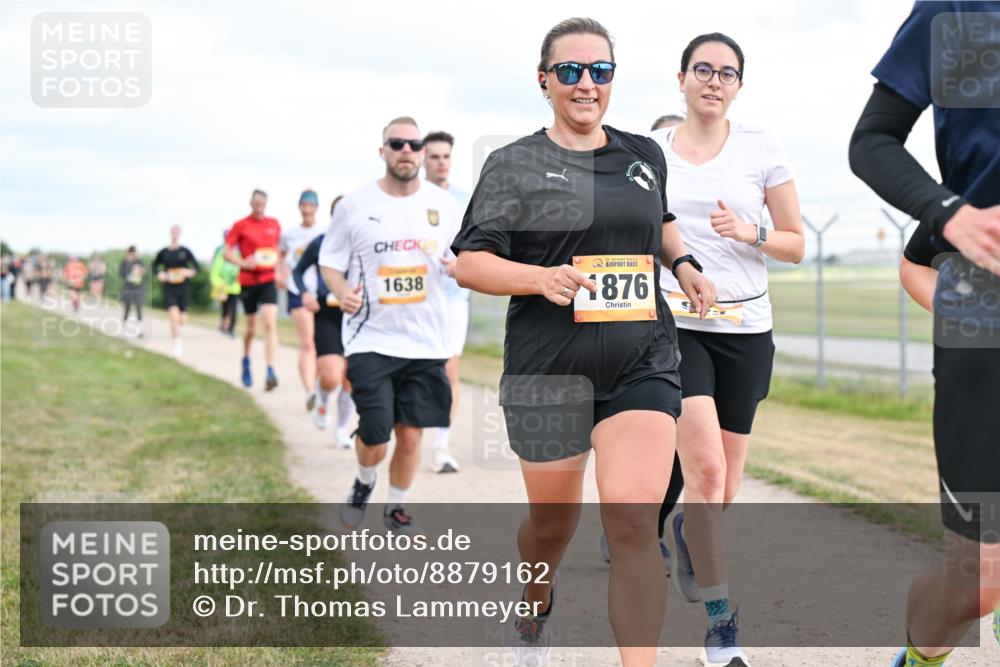 14.09.2025 - Airport Race Dr. Thomas Lammeyer http://msf.ph/oto/8879162 14.09.2025 12:27:59 Laufen 1638, 1876 meine-sportfotos.de
