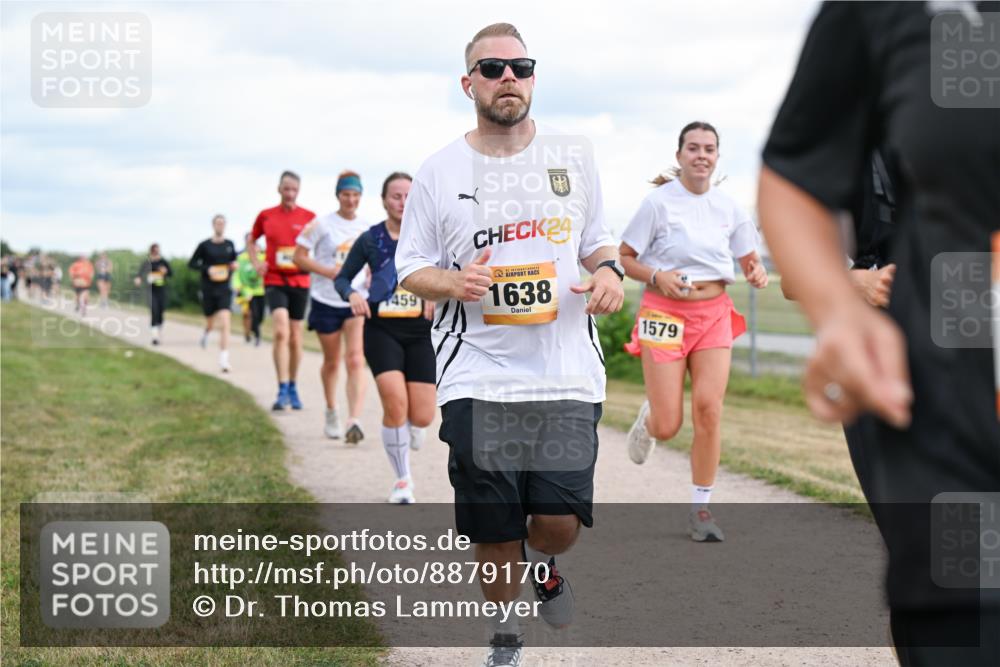 14.09.2025 - Airport Race Dr. Thomas Lammeyer http://msf.ph/oto/8879170 14.09.2025 12:28:00 Laufen 24, 459, 1638, 1579 meine-sportfotos.de
