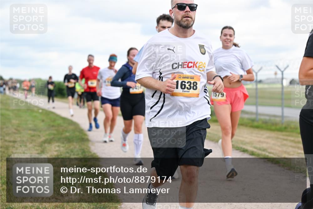 14.09.2025 - Airport Race Dr. Thomas Lammeyer http://msf.ph/oto/8879174 14.09.2025 12:28:00 Laufen 24, 42, 1638, 1579 meine-sportfotos.de