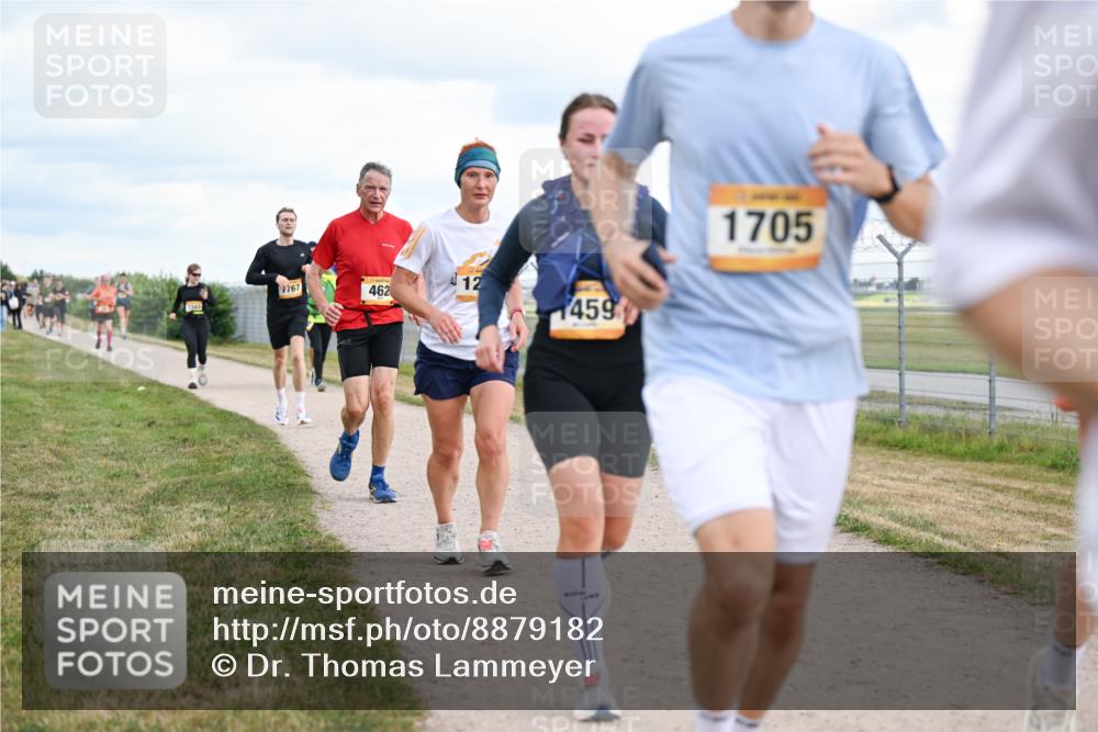 14.09.2025 - Airport Race Dr. Thomas Lammeyer http://msf.ph/oto/8879182 14.09.2025 12:28:01 Laufen 1705, 12, 767, 462, 1459 meine-sportfotos.de