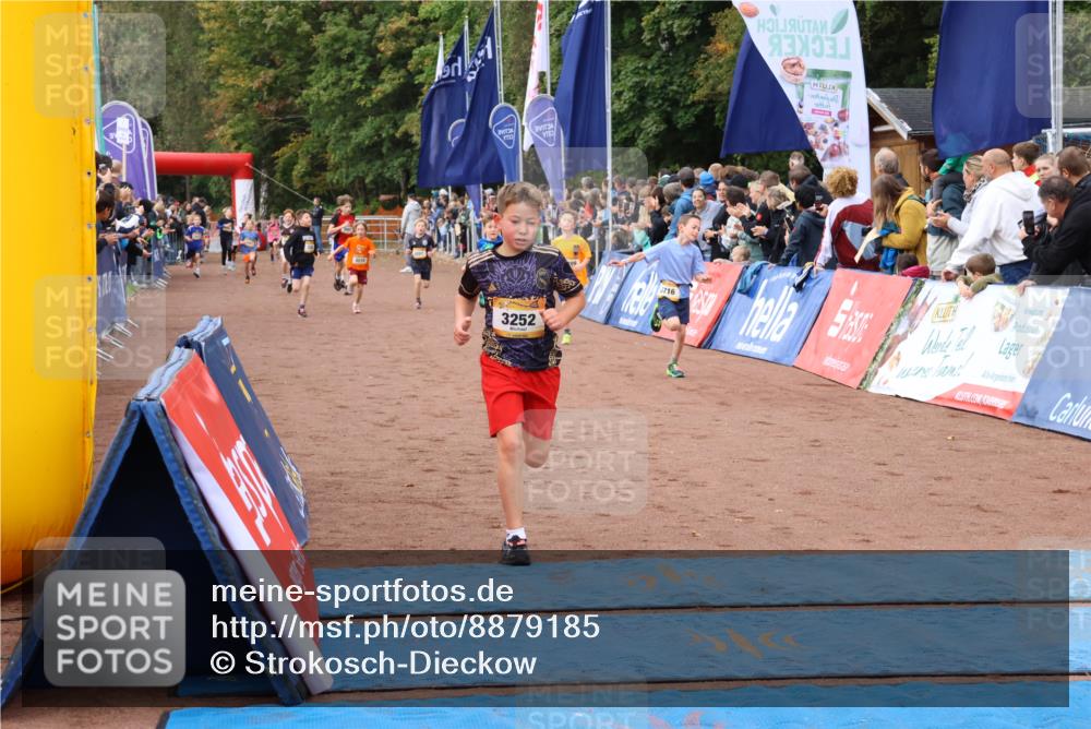 14.09.2025 - Airport Race Strokosch-Dieckow http://msf.ph/oto/8879185 14.09.2025 10:07:24 Ziel 3059, 3072, 3207, 3209, 3210, 3252, 3355, 3395, 3452, 3515, 3603, 3716, 3717 meine-sportfotos.de