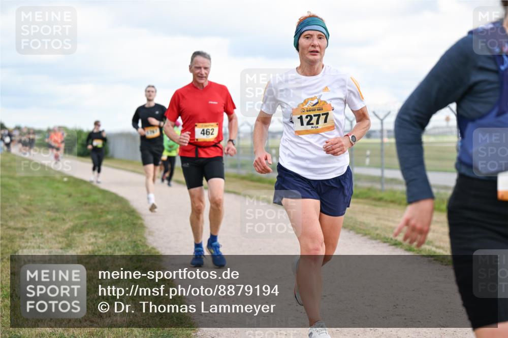 14.09.2025 - Airport Race Dr. Thomas Lammeyer http://msf.ph/oto/8879194 14.09.2025 12:28:02 Laufen 462, 1277 meine-sportfotos.de