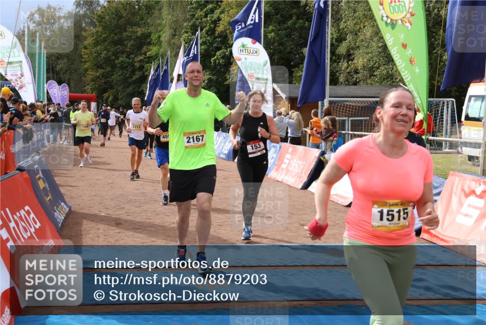 14.09.2025 - Airport Race Strokosch-Dieckow http://msf.ph/oto/8879203 14.09.2025 12:38:59 Ziel 102, 153, 455, 775, 1084, 1218, 1308, 1515, 1713, 1742, 1906, 2116, 2167, 4052 meine-sportfotos.de