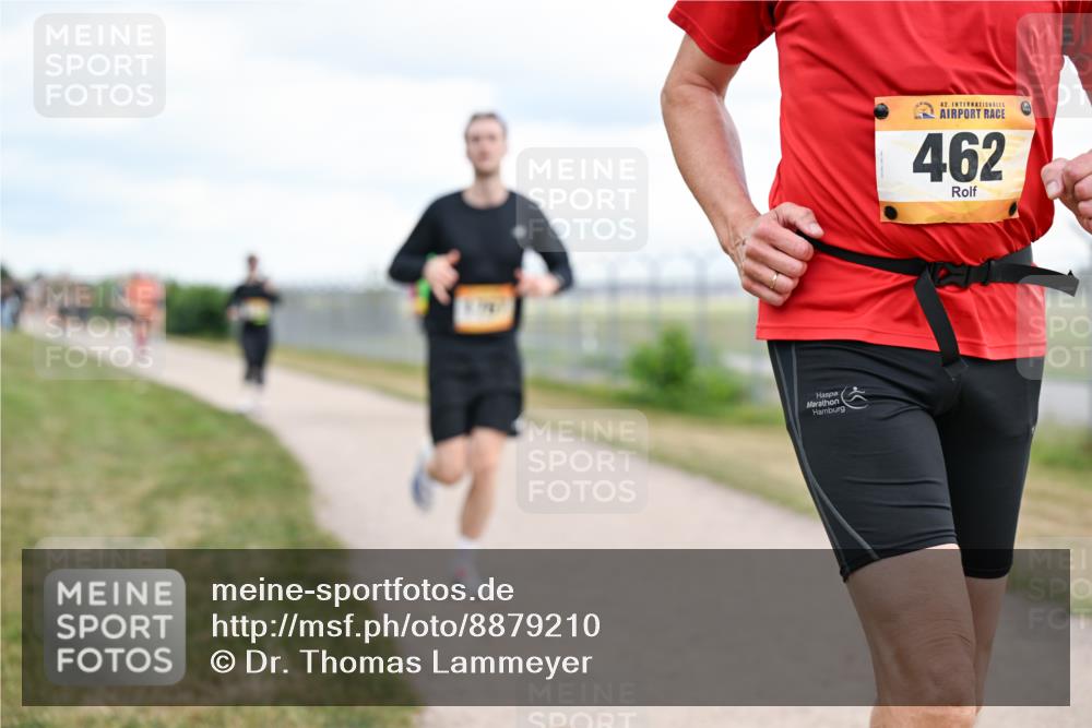 14.09.2025 - Airport Race Dr. Thomas Lammeyer http://msf.ph/oto/8879210 14.09.2025 12:28:04 Laufen 42, 462 meine-sportfotos.de