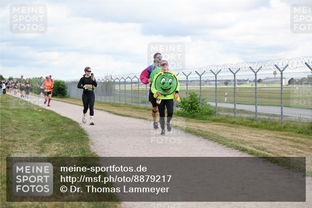 14.09.2025 - Airport Race Dr. Thomas Lammeyer http://msf.ph/oto/8879217 14.09.2025 12:28:06 Laufen 342 meine-sportfotos.de