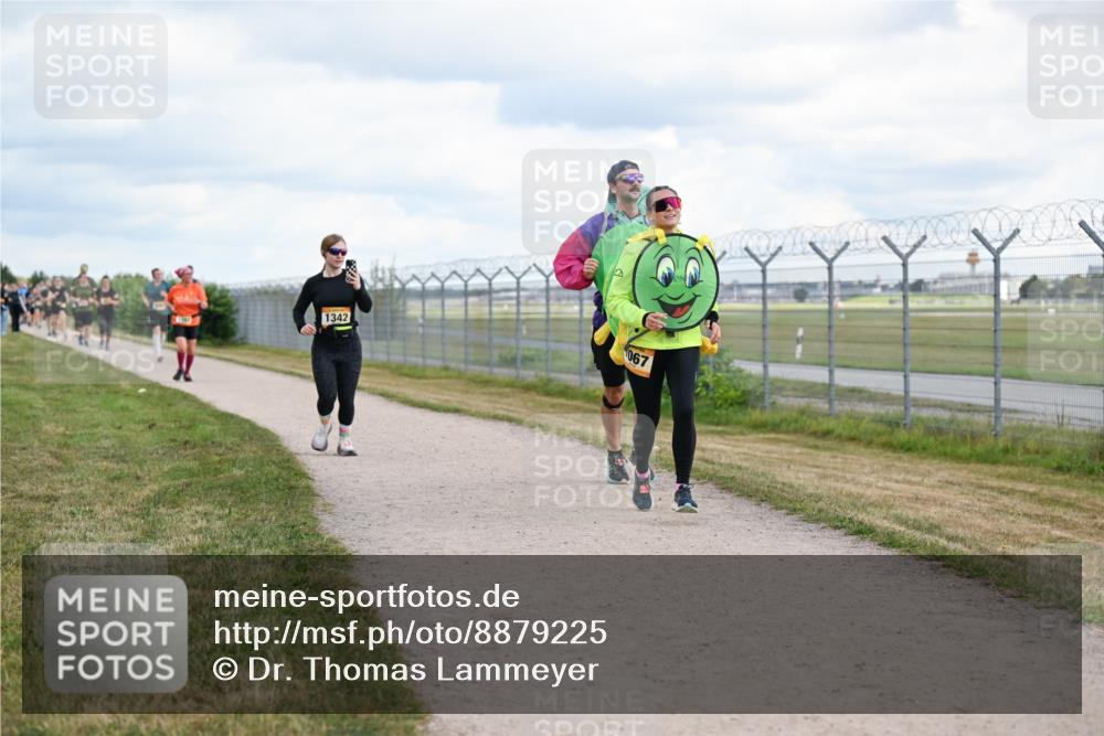 14.09.2025 - Airport Race Dr. Thomas Lammeyer http://msf.ph/oto/8879225 14.09.2025 12:28:07 Laufen 067, 1342 meine-sportfotos.de