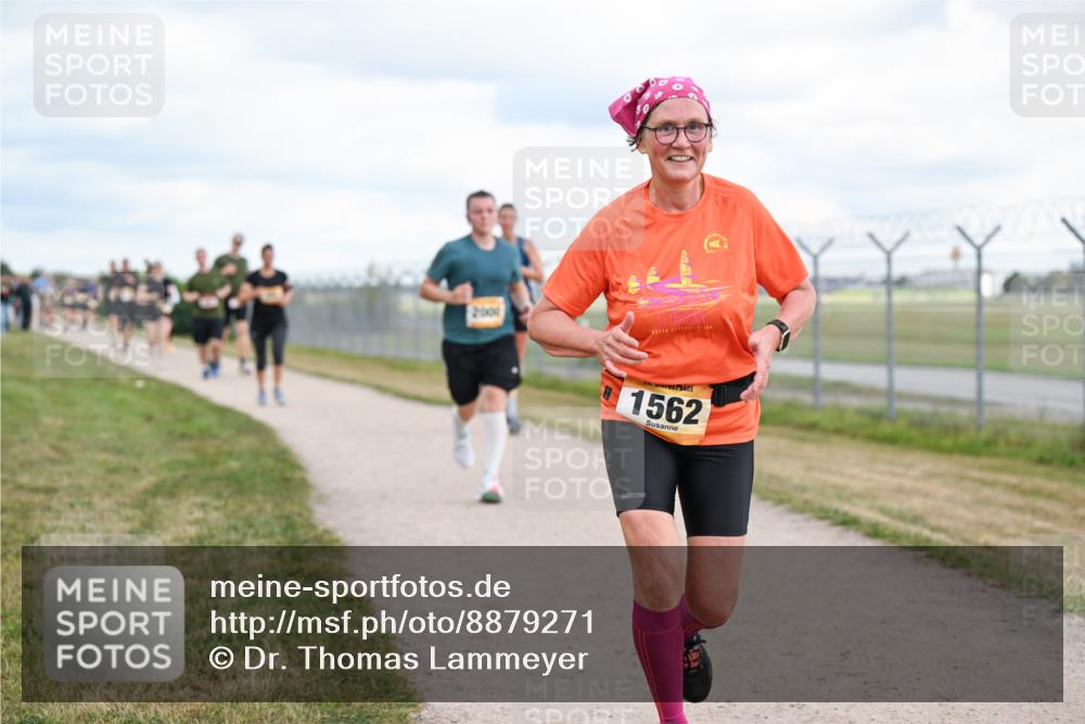 14.09.2025 - Airport Race Dr. Thomas Lammeyer http://msf.ph/oto/8879271 14.09.2025 12:28:16 Laufen 1562 meine-sportfotos.de