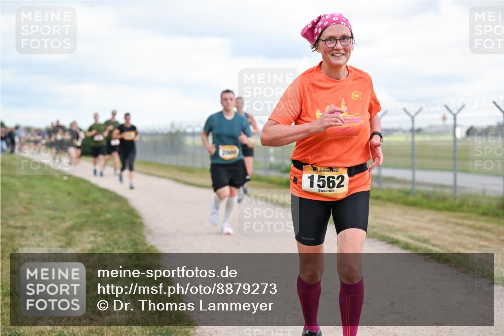 14.09.2025 - Airport Race Dr. Thomas Lammeyer http://msf.ph/oto/8879273 14.09.2025 12:28:16 Laufen 1562 meine-sportfotos.de