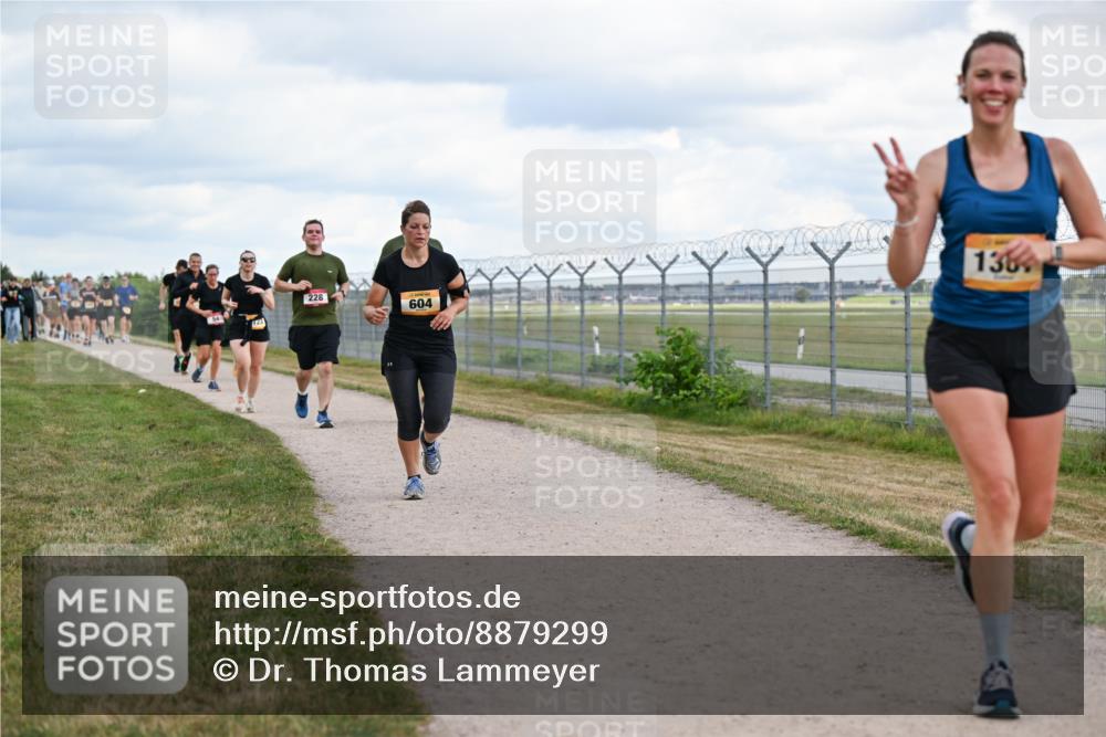 14.09.2025 - Airport Race Dr. Thomas Lammeyer http://msf.ph/oto/8879299 14.09.2025 12:28:20 Laufen 723, 228, 604, 136 meine-sportfotos.de