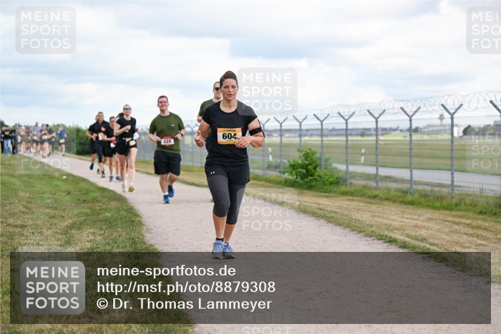 14.09.2025 - Airport Race Dr. Thomas Lammeyer http://msf.ph/oto/8879308 14.09.2025 12:28:21 Laufen 604, 228 meine-sportfotos.de