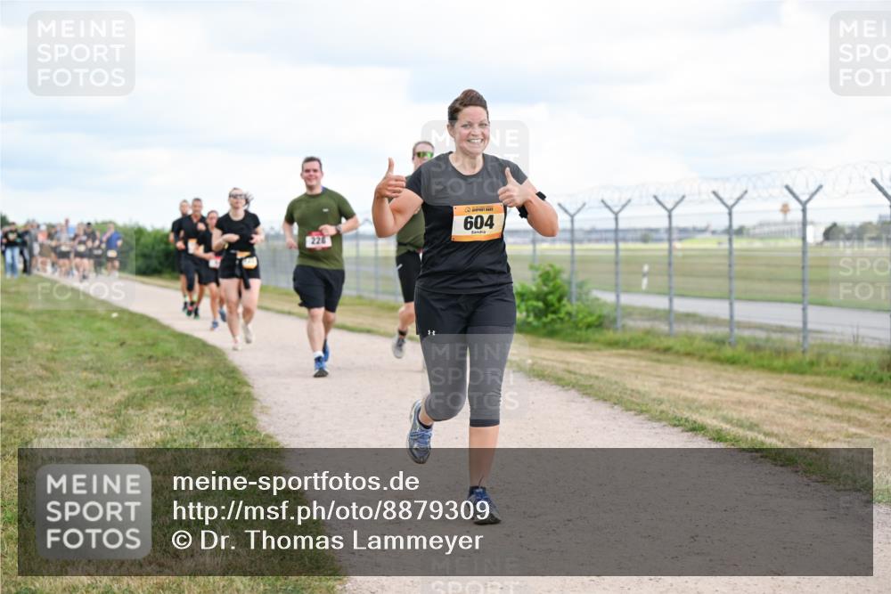 14.09.2025 - Airport Race Dr. Thomas Lammeyer http://msf.ph/oto/8879309 14.09.2025 12:28:22 Laufen 228, 604 meine-sportfotos.de