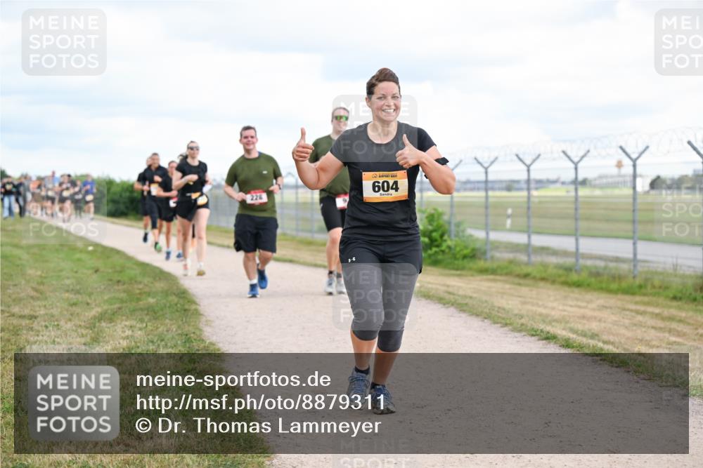 14.09.2025 - Airport Race Dr. Thomas Lammeyer http://msf.ph/oto/8879311 14.09.2025 12:28:22 Laufen 604 meine-sportfotos.de