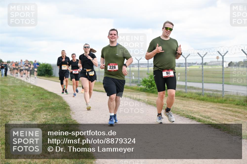 14.09.2025 - Airport Race Dr. Thomas Lammeyer http://msf.ph/oto/8879324 14.09.2025 12:28:24 Laufen 1561, 23, 228, 90 meine-sportfotos.de