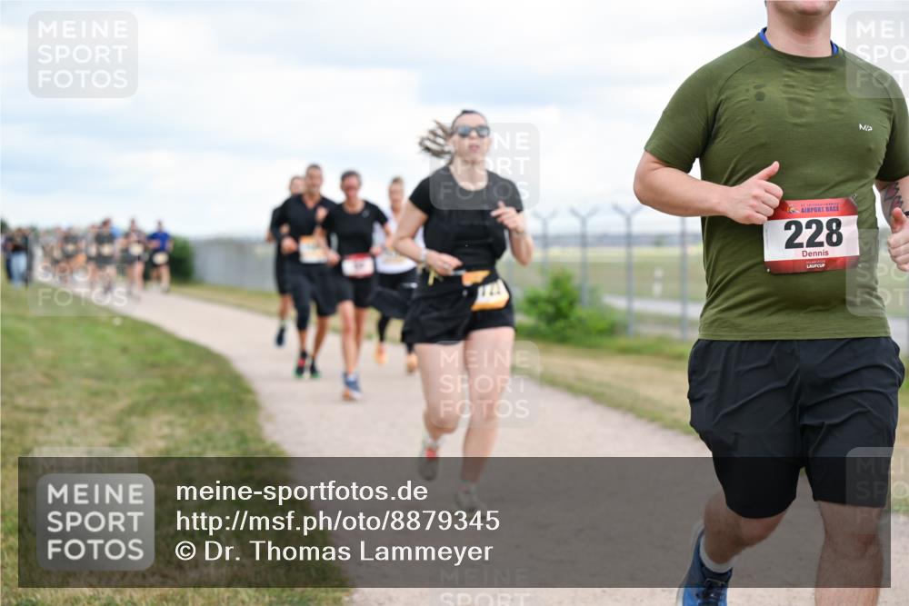 14.09.2025 - Airport Race Dr. Thomas Lammeyer http://msf.ph/oto/8879345 14.09.2025 12:28:25 Laufen 228 meine-sportfotos.de