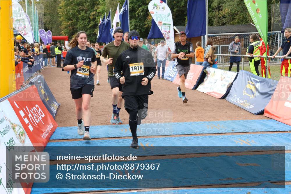 14.09.2025 - Airport Race Strokosch-Dieckow http://msf.ph/oto/8879367 14.09.2025 12:39:12 Ziel 417, 430, 474, 934, 956, 1068, 1203, 1325, 1362, 1526, 1729, 1742, 1773, 1799, 1916, 2027, 2058, 2119 meine-sportfotos.de