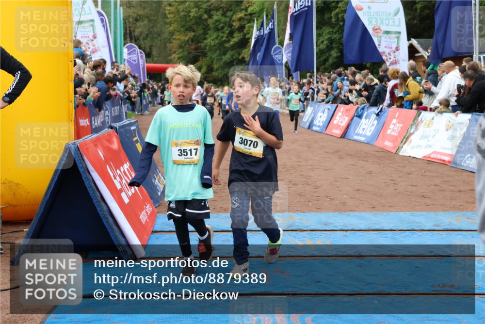 14.09.2025 - Airport Race Strokosch-Dieckow http://msf.ph/oto/8879389 14.09.2025 10:07:48 Ziel 3046, 3070, 3175, 3203, 3211, 3222, 3230, 3428, 3514, 3517, 3526, 3542, 3543, 3550, 3725 meine-sportfotos.de