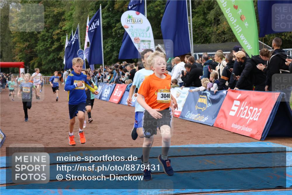 14.09.2025 - Airport Race Strokosch-Dieckow http://msf.ph/oto/8879431 14.09.2025 10:07:51 Ziel 3046, 3070, 3134, 3175, 3203, 3211, 3222, 3230, 3428, 3431, 3514, 3517, 3526, 3542, 3543, 3550 meine-sportfotos.de