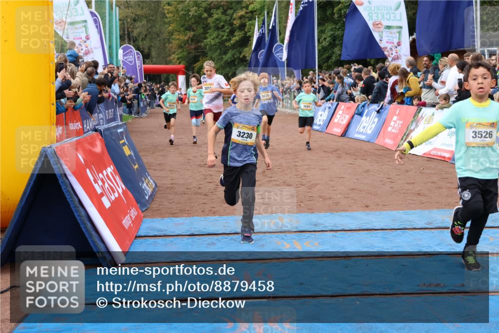 14.09.2025 - Airport Race Strokosch-Dieckow http://msf.ph/oto/8879458 14.09.2025 10:07:53 Ziel 3046, 3134, 3145, 3175, 3203, 3211, 3222, 3230, 3428, 3431, 3514, 3526, 3532, 3542, 3543, 3550 meine-sportfotos.de