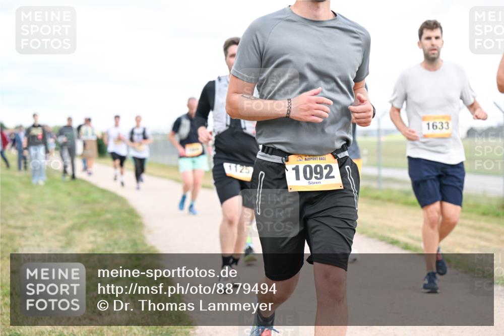 14.09.2025 - Airport Race Dr. Thomas Lammeyer http://msf.ph/oto/8879494 14.09.2025 12:28:45 Laufen 1092, 1633 meine-sportfotos.de