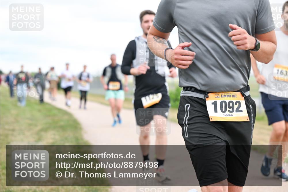 14.09.2025 - Airport Race Dr. Thomas Lammeyer http://msf.ph/oto/8879498 14.09.2025 12:28:46 Laufen 42, 1092, 163 meine-sportfotos.de