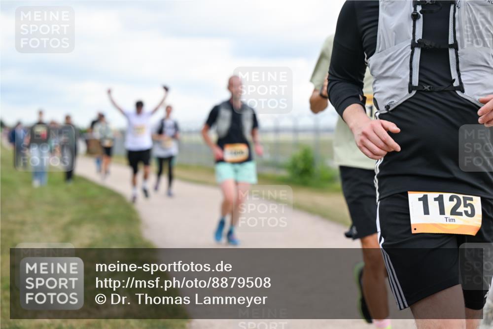 14.09.2025 - Airport Race Dr. Thomas Lammeyer http://msf.ph/oto/8879508 14.09.2025 12:28:47 Laufen 1125 meine-sportfotos.de