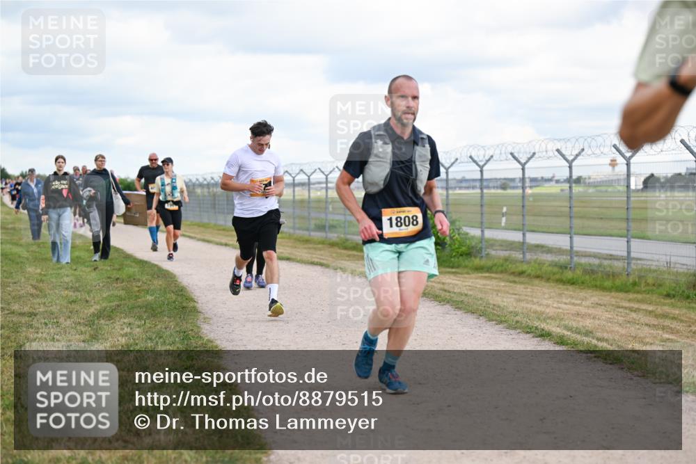 14.09.2025 - Airport Race Dr. Thomas Lammeyer http://msf.ph/oto/8879515 14.09.2025 12:28:48 Laufen 1808 meine-sportfotos.de