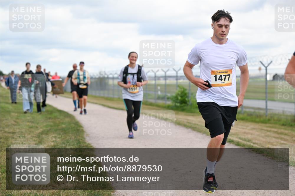 14.09.2025 - Airport Race Dr. Thomas Lammeyer http://msf.ph/oto/8879530 14.09.2025 12:28:49 Laufen 1591, 1477 meine-sportfotos.de