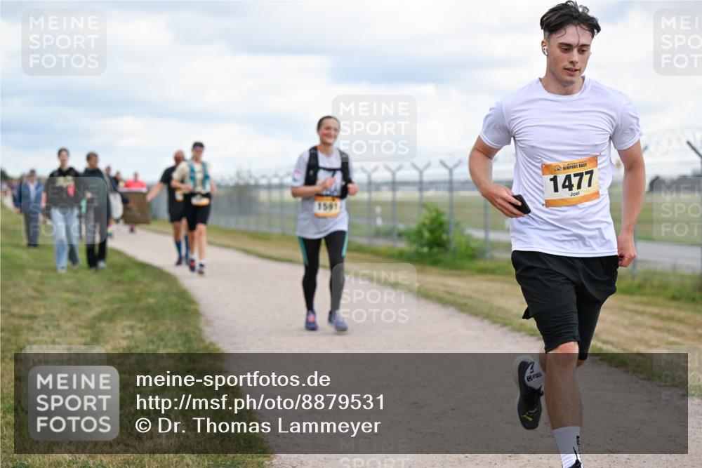 14.09.2025 - Airport Race Dr. Thomas Lammeyer http://msf.ph/oto/8879531 14.09.2025 12:28:49 Laufen 1591, 1477 meine-sportfotos.de