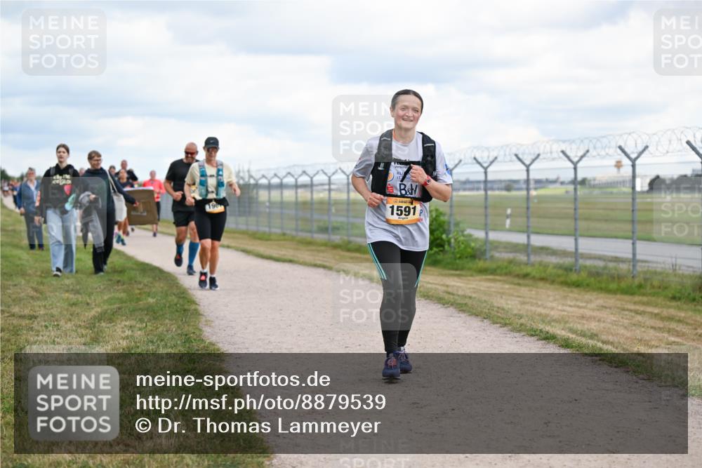 14.09.2025 - Airport Race Dr. Thomas Lammeyer http://msf.ph/oto/8879539 14.09.2025 12:28:50 Laufen 1591 meine-sportfotos.de