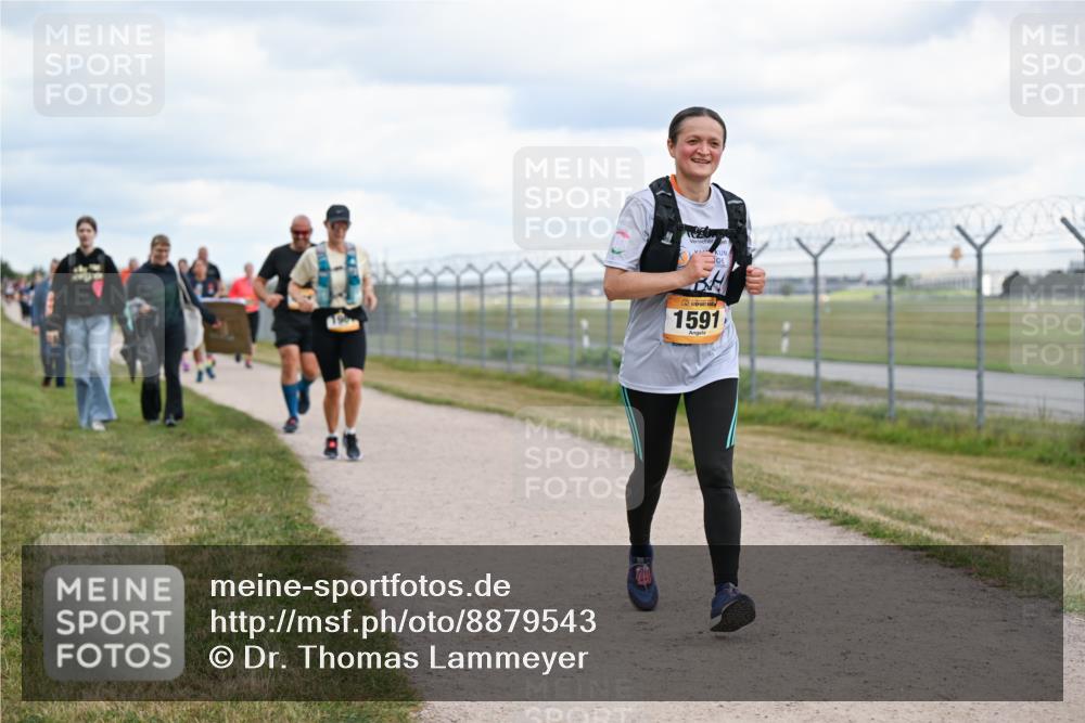 14.09.2025 - Airport Race Dr. Thomas Lammeyer http://msf.ph/oto/8879543 14.09.2025 12:28:51 Laufen 1591 meine-sportfotos.de